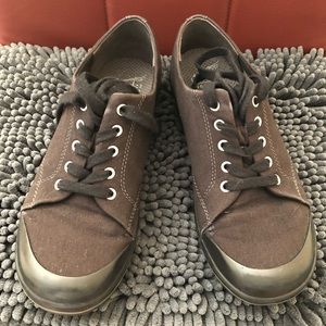 Dansko Textile Sneakers style size 39
